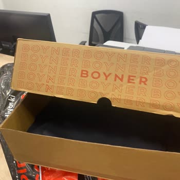 Boynerden Aldığım Takım Elbise Kirli Ve Sökük Teslim Edildi Mağduriyetim Giderilmedi