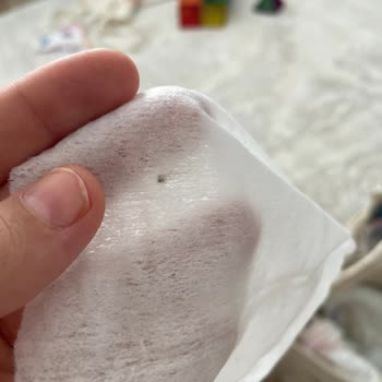 Küflü Islak Mendil Teslimatı: Bebeğim İçin Güven Sorunu Yaşadım