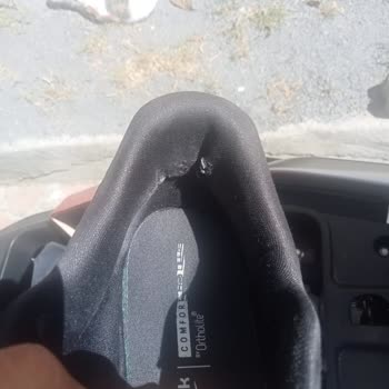 Kısa Sürede Yıpranan Ayakkabıya Çözüm Sunulmadı, İade Veya Değişim Talebimiz Reddedildi