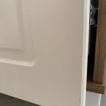 Kusurlu Şifonyer Teslimatı Ve Çözülmeyen Sorunlar Nedeniyle Mağduriyet