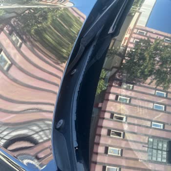 BMW 5 Serisi'nde Sürekli Malzeme Deformasyonu Ve Estetik Sorunlar