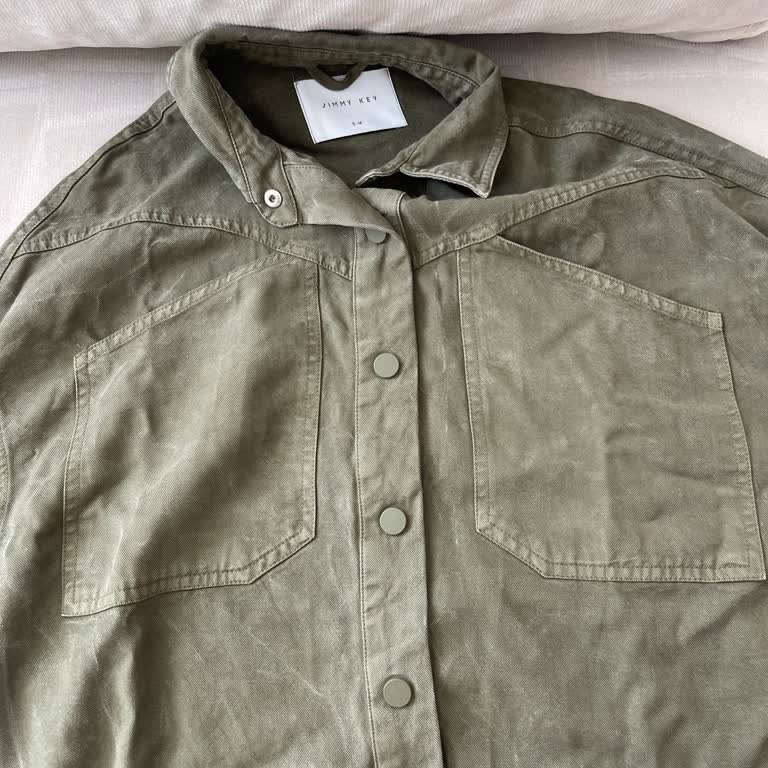 İlk Yıkamada Rengi Solan Gömleğe Destek Verilmedi