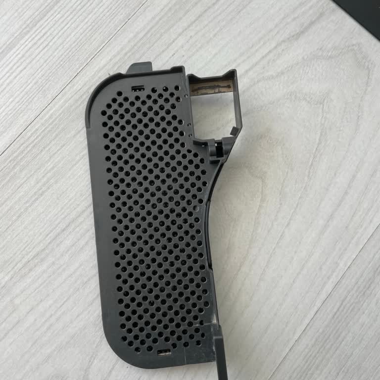 Garanti Sonrası Kasasında Sararma Oluşan Roborock Cihazım İçin Çözüm Alamadım