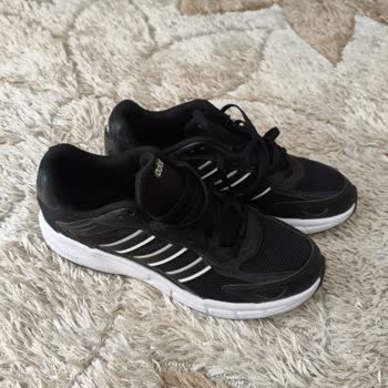 Aldığım Adidas Ayakkabı Ayaklarımı Yaraladı, İade Talebim Reddedildi