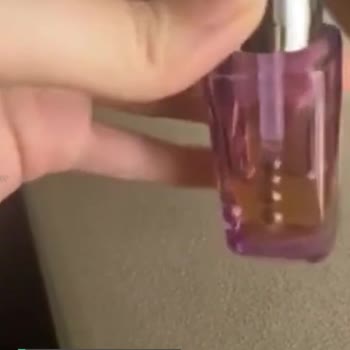 Loreal Paris Revitalift Göz Serumu İçindeki Sıvı Sarı Bir Hal Aldı!