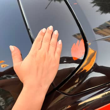 Sıfır Aracın Tavanında Boya Dökülmesi: Opel’den Acil Çözüm Bekliyorum
