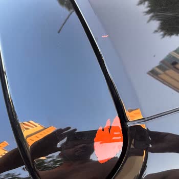 Sıfır Aracın Tavanında Boya Dökülmesi: Opel’den Acil Çözüm Bekliyorum
