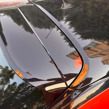 Sıfır Aracın Tavanında Boya Dökülmesi: Opel’den Acil Çözüm Bekliyorum