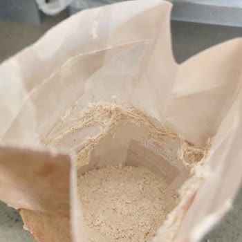 Aldığım Sinangil Tam Buğday Unu Bozuk Çıktı, Ürün Değişimi Ve Açıklama Talep Ediyorum