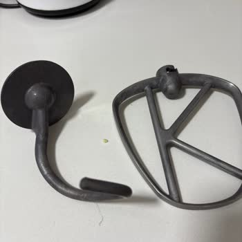 Bulaşık Makinesinde Yıkanınca Aparatların Boyası Aktı, Garanti Destek Vermiyor