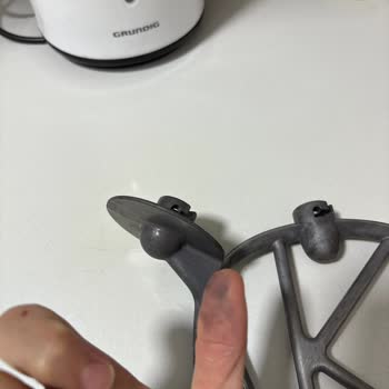 Bulaşık Makinesinde Yıkanınca Aparatların Boyası Aktı, Garanti Destek Vermiyor