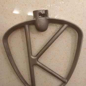 Bulaşık Makinesinde Yıkanınca Aparatların Boyası Aktı, Garanti Destek Vermiyor