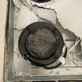 Vestel Set Üstü Ocak Camı Aniden Patladı, Ürün Değişimi Talebim Reddedildi