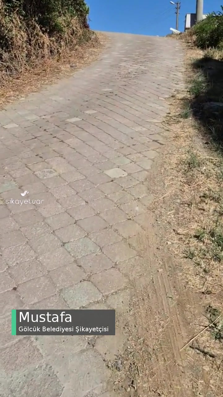 Gölcük Belediyesi Arabamın Altı Sürtüyor videonun kapak resmi