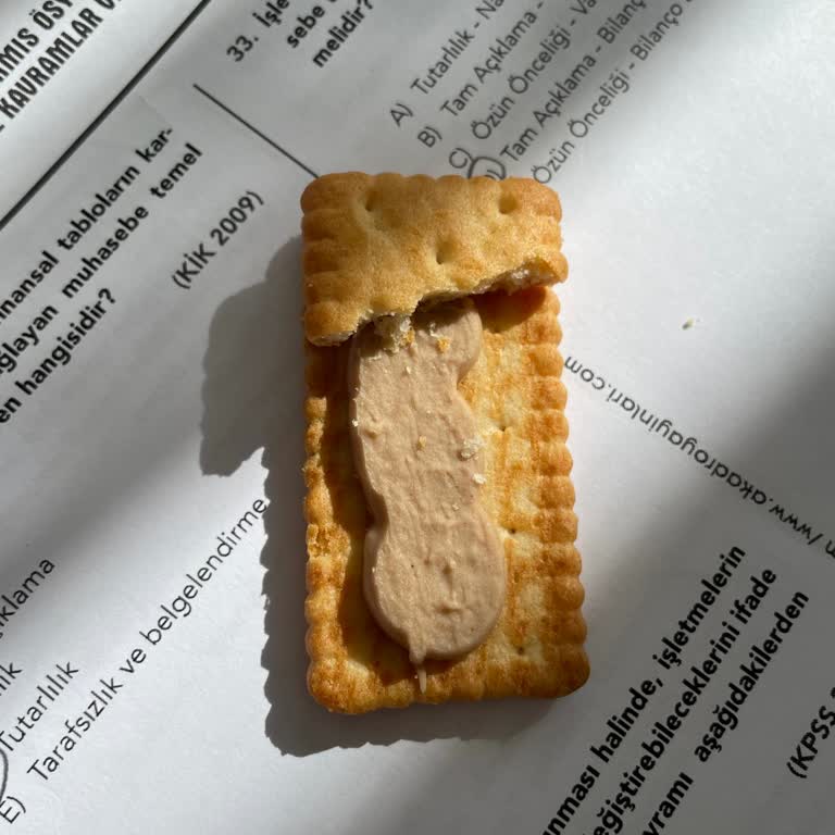 Ülker İkram Bisküvisinde Krema Eksikliği Ve Kalite Sorunu