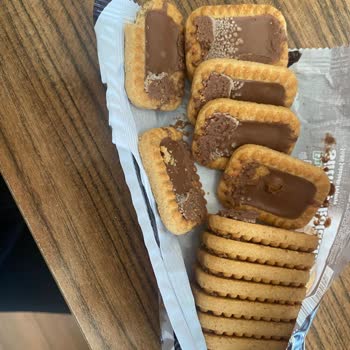 Çikolatalı Bisküvi Üzerinde Beyaz Noktalar Hakkında Şikayet