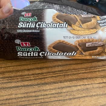 Çikolatalı Bisküvi Üzerinde Beyaz Noktalar Hakkında Şikayet
