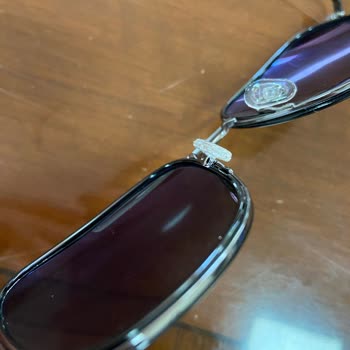 Gözlük Camındaki Sorun Giderilmedi, Garanti Reddiyle Karşılaştım