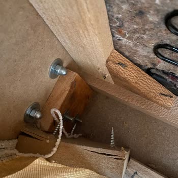 Koltuk Takımı Ayakları Sağlam Değil, Servis Gecikmesi Mağduriyet Yaşattı