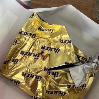 Çikolatadan Kurt Çıkmasıyla Sağlığım Tehlikeye Girdi!