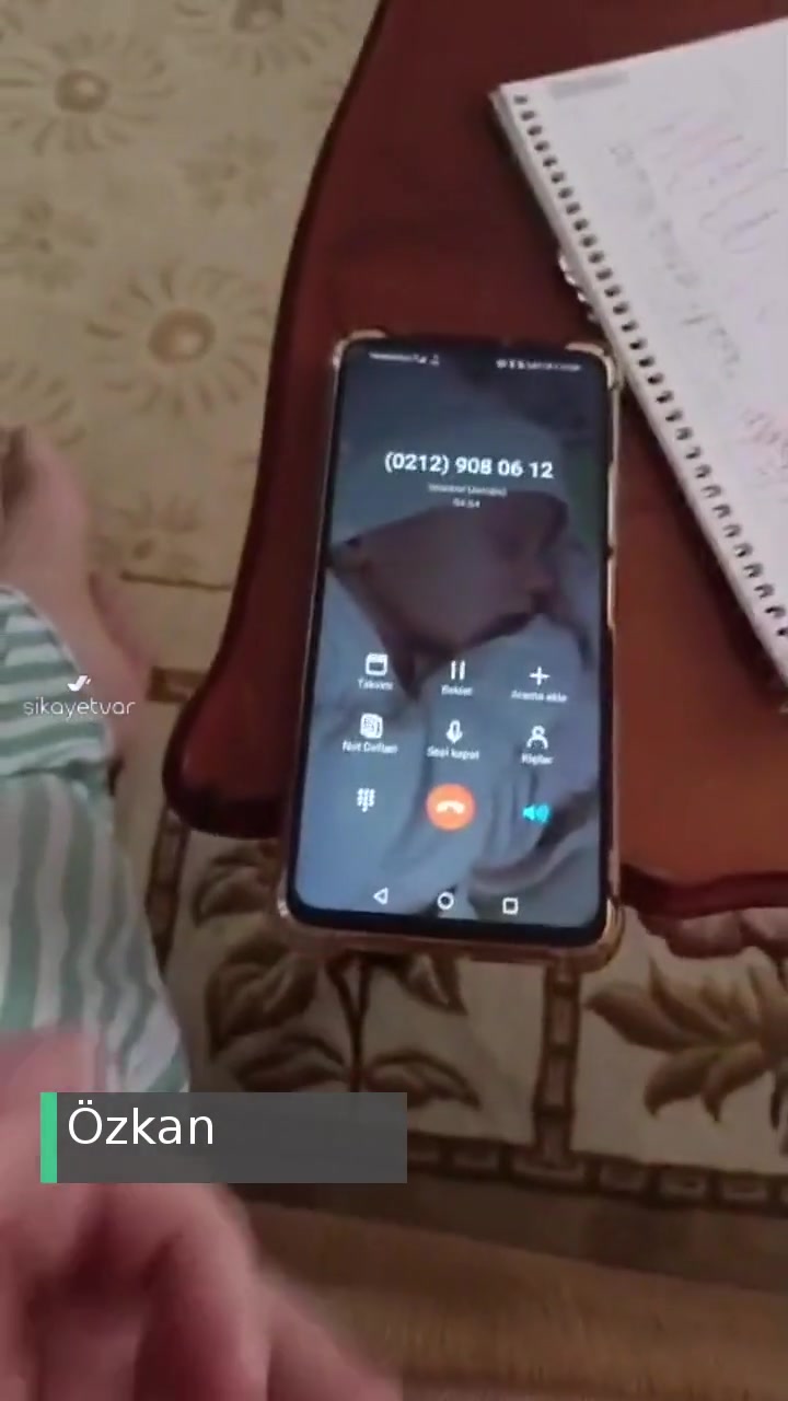 Yanıltmak İçin Arabuluculuk SMS'i Gönderiyor videonun kapak resmi