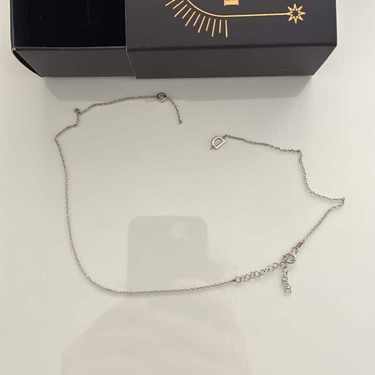 Satın Aldığım Kolye 1 Hafta İçinde Koptu, Müşteri Hizmetlerinden Dönüş Alamadım