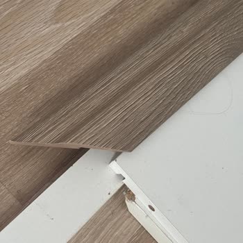 Teslimatta Hasarlı Gelen Yatak Odası Takımının Parçaları Bir Aydır Değiştirilmiyor