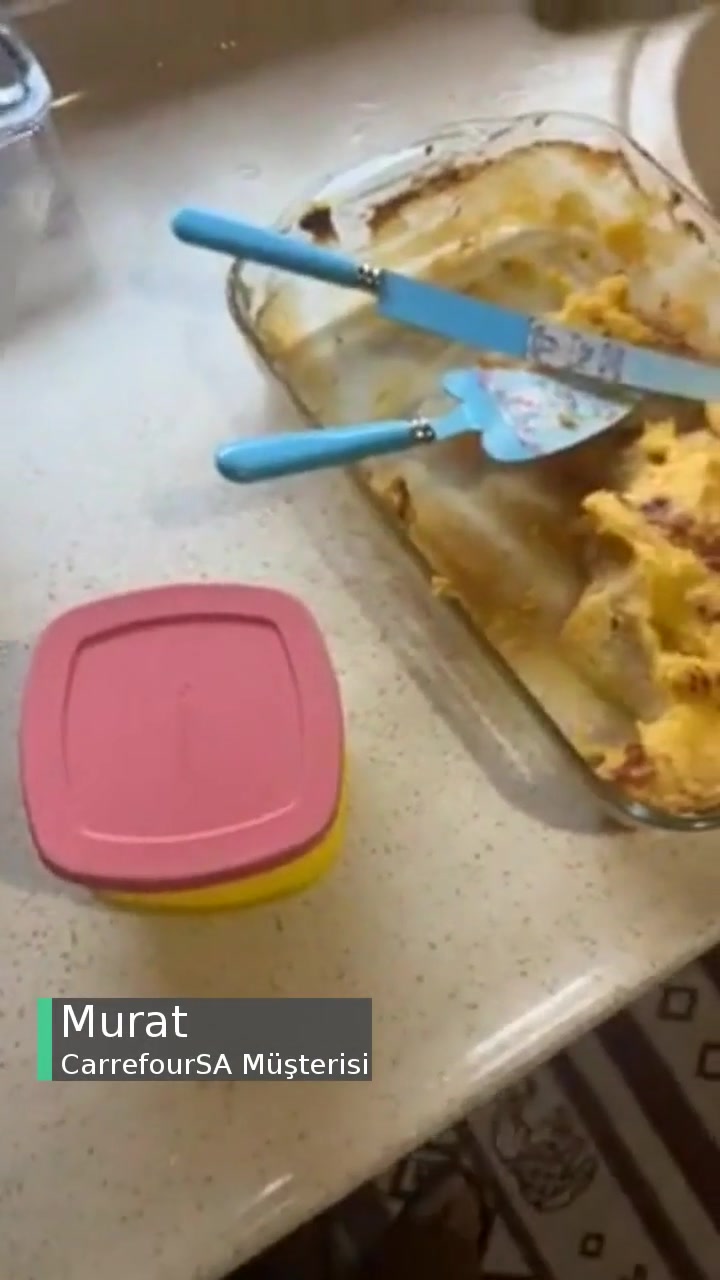 Carrefour SA Kokusu Çok Ağır Bir Tereyağı videonun kapak resmi