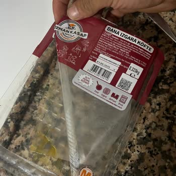 Migros'tan Aldığım Köftede Metal Parça Çıktı, Dişim Kırıldı Ve Ürün Kalitesi Hayal Kırıklığı Yarattı