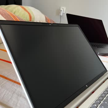 Asus Bilgisayar Yeni Alınan Asus Monitörde Mikro Çizikler Ve Garanti Mağduriyeti