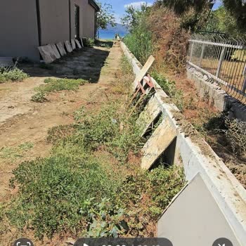 Erdek Belediyesi Mahalle Sakinlerinin Sahile Ulaşım Yolunun Kapatılması Nedeniyle Mağduriyet