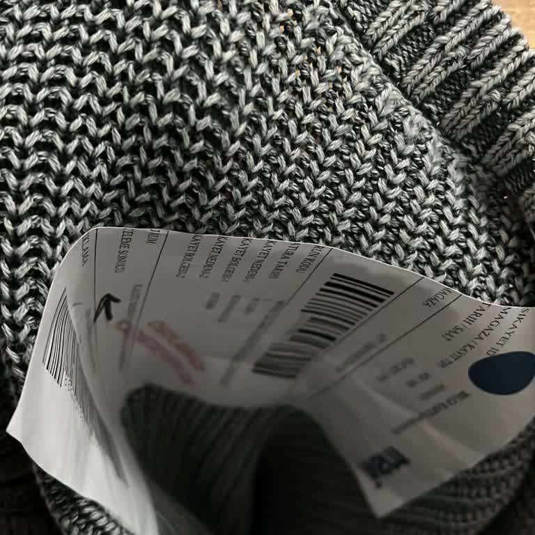 Üç Kez Giyilen Kazakta Dikiş Ve Dokuma Sorunu, İnceleme Süreçleri Mağdur Etti