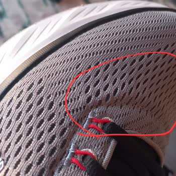 Skechers Alışverişimde Yine Defolu Ve Dar Kalıplı Ayakkabı Sorunu Yaşadım