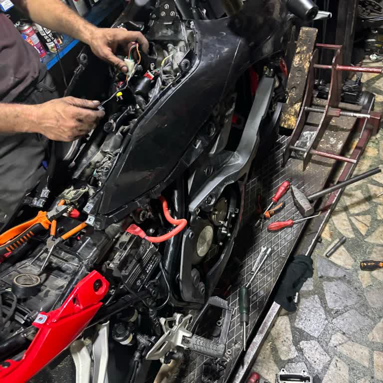 Sıfır Motosikletim Yolda Aniden Kapandı, Mağdur Oldum