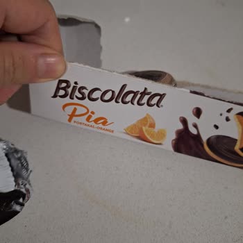 Bozulmuş Bisküvi Satışı Nedeniyle Sağlık Riski Ve Mağduriyet