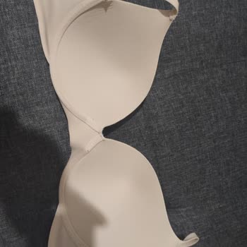 Penti’den Alınan Sütyen Ve Korse İlk Kullanımdan İtibaren Sorunlu Çıktı