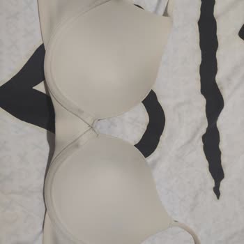 Penti’den Alınan Sütyen Ve Korse İlk Kullanımdan İtibaren Sorunlu Çıktı