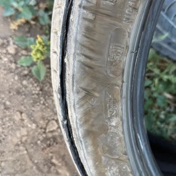 Michelin Lastiğim Garanti Bitiminden Hemen Sonra Ciddi Şekilde Yarıldı Mağdur Oldum