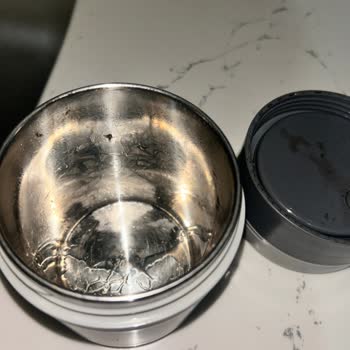 Yemek Termosunda Kurtlanma Sorunu Hijyen Ve Sağlık Endişesi Yarattı