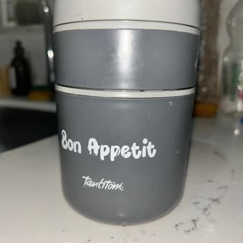 Yemek Termosunda Kurtlanma Sorunu Hijyen Ve Sağlık Endişesi Yarattı