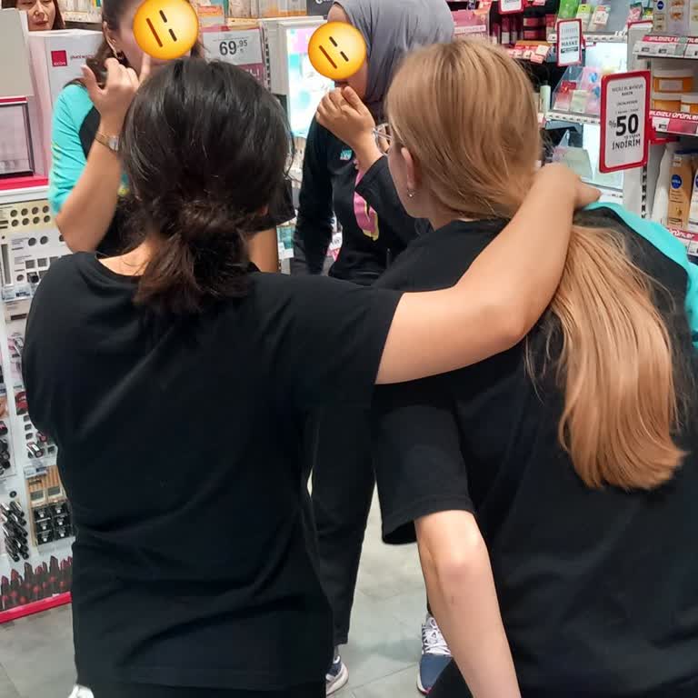 Watsons Çorlu Orion Şubesinde İlgisiz Ve Saygısız Çalışanlar