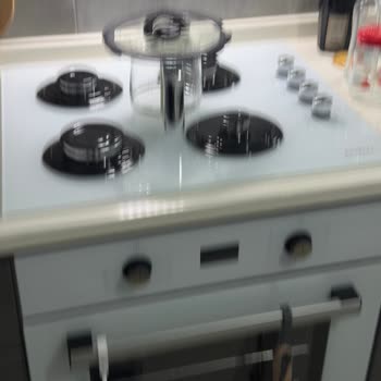 Kumtel Kurulumda Anakartı Yanan Ankastre Set İçin 2 Ayda Parça Değişimi Yapılmadı, Ek Ücret Alındı!