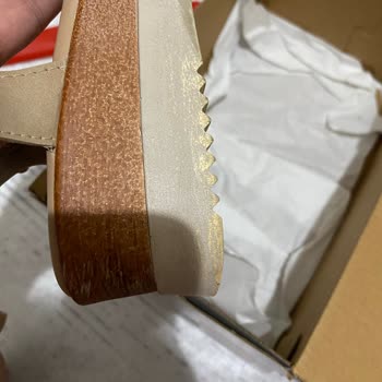 Kısa Sürede Deforme Olan Sandalet İçin İade Veya Değişim Talebi