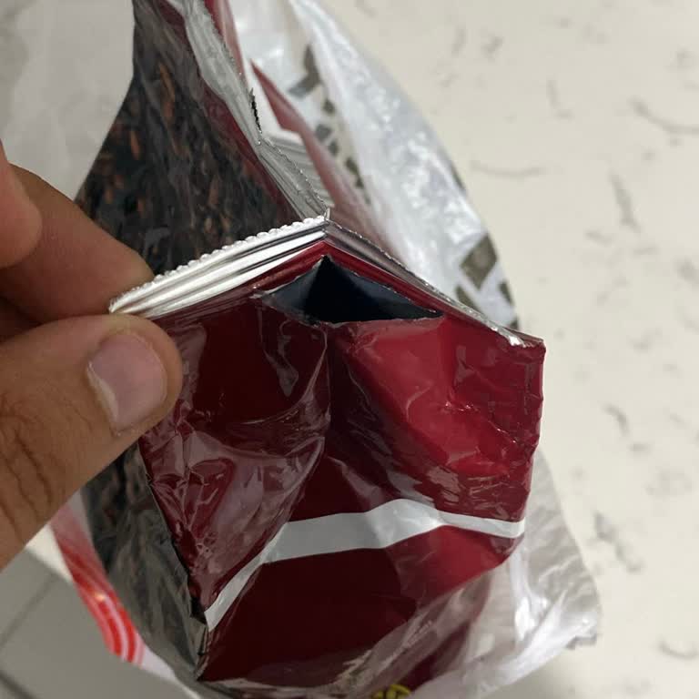 Açık Ambalajlı Kahve Teslimatı Sonrası İade Sürecinde Mağduriyet Yaşadım