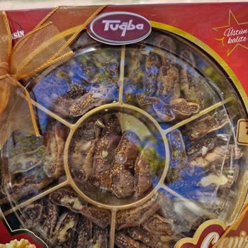 Tuğba Kuruyemiş Aldığım Cevizli İncirlerde Böcek Ve Örümcek Sorunu