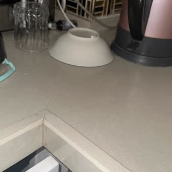 ÇimStone Garanti Verilen Mutfak Tezgahı 4 Yılda Çatladı, Firma İlgilenmedi