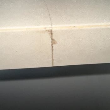 ÇimStone Garanti Verilen Mutfak Tezgahı 4 Yılda Çatladı, Firma İlgilenmedi