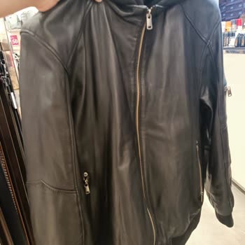 Derimod Deri Ceket Kısa Sürede Bozuldu, İade Ve Değişim Reddi