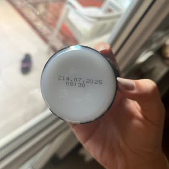 Son Kullanma Tarihi Geçmiş Ürünler Ve Müşteri Hizmetlerine Ulaşılamıyor