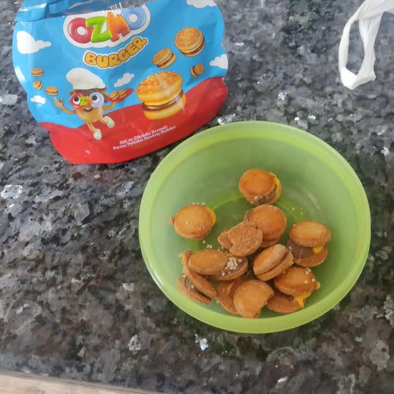 Ozmo Mini Burger'de Beklenmedik Lezzet Ve İçerik Sorunu